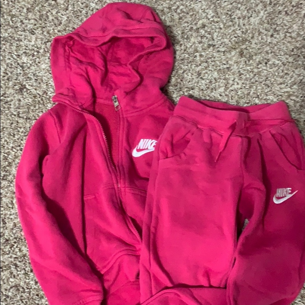 Girls Nike outfit size 6x